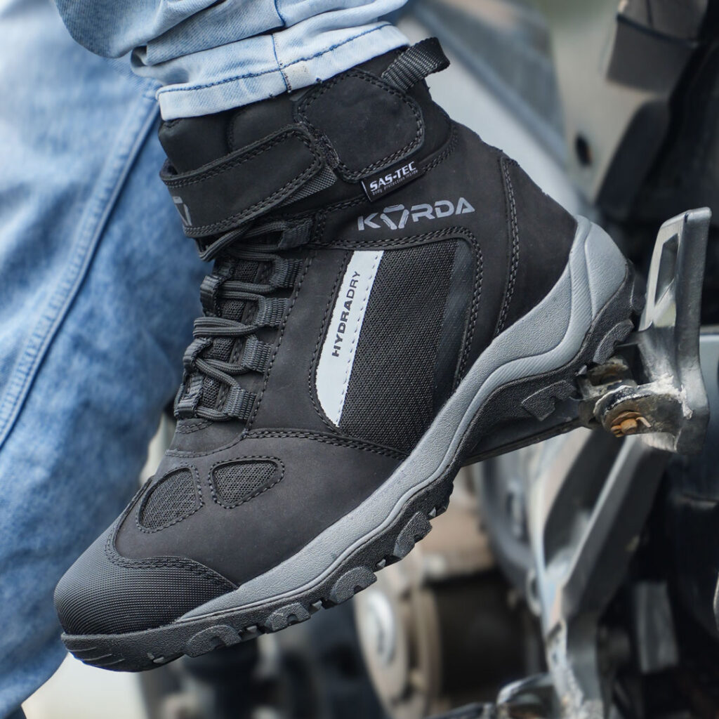 Korda Pathfinder riding boot with D3O